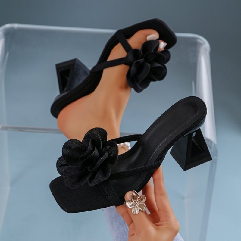 Summer Clothing Petite - Sandal Dekorasi Bunga 3D Wanita Sandal